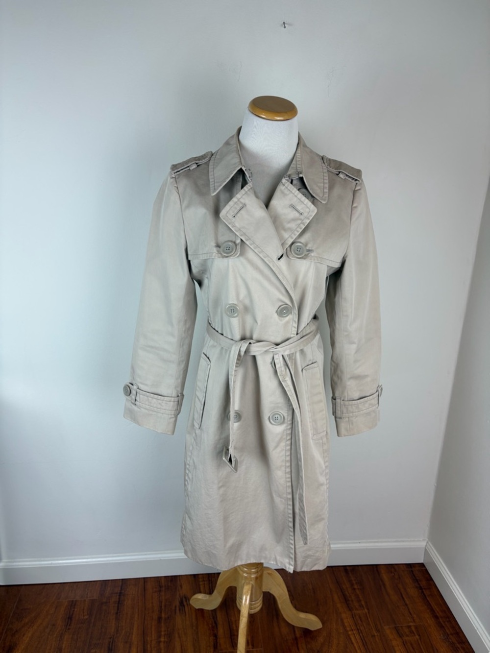 Banana Republic Tan Trench Coat Size M Petite